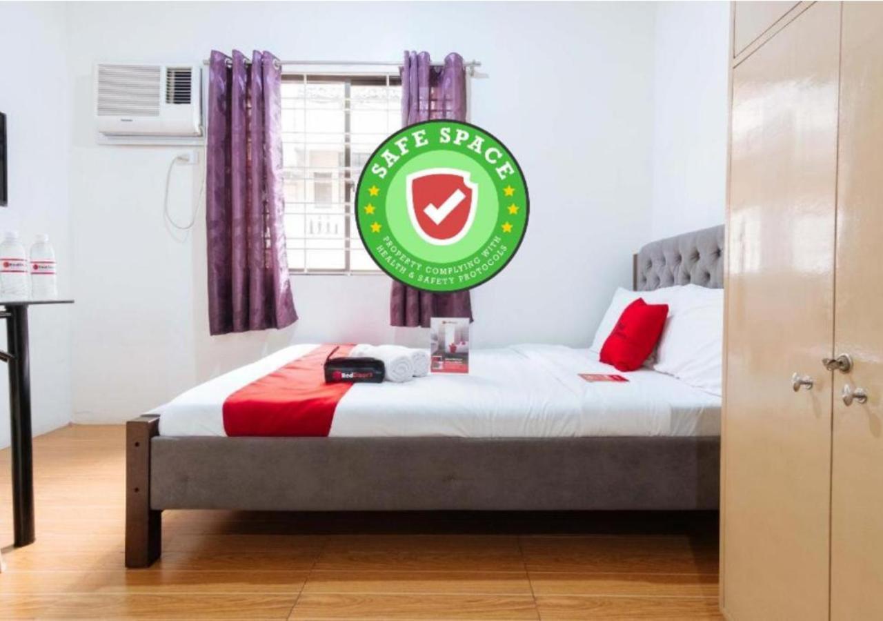 Reddoorz Near Robinsons Place Манила Екстериор снимка